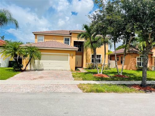 1750 Se 19th Ave, Homestead, FL, 33035-1961 | Card Image