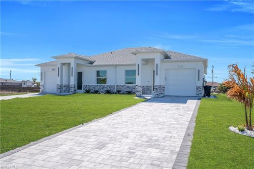 322-324 Poplar St, LEHIGH ACRES, FL, 33974 | Card Image
