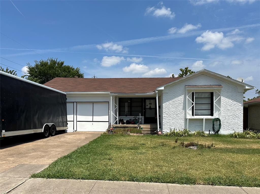 Hilton Dr, Mesquite, TX 75150