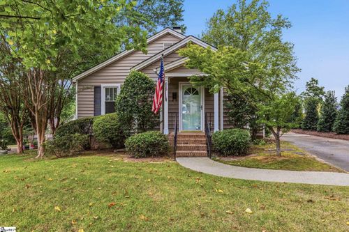 619 Summit Dr, Greenville, SC, 29609-4823 | Card Image