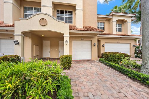5013 W Vine Cliff Way W, Palm Beach Gardens, FL, 33418 | Card Image