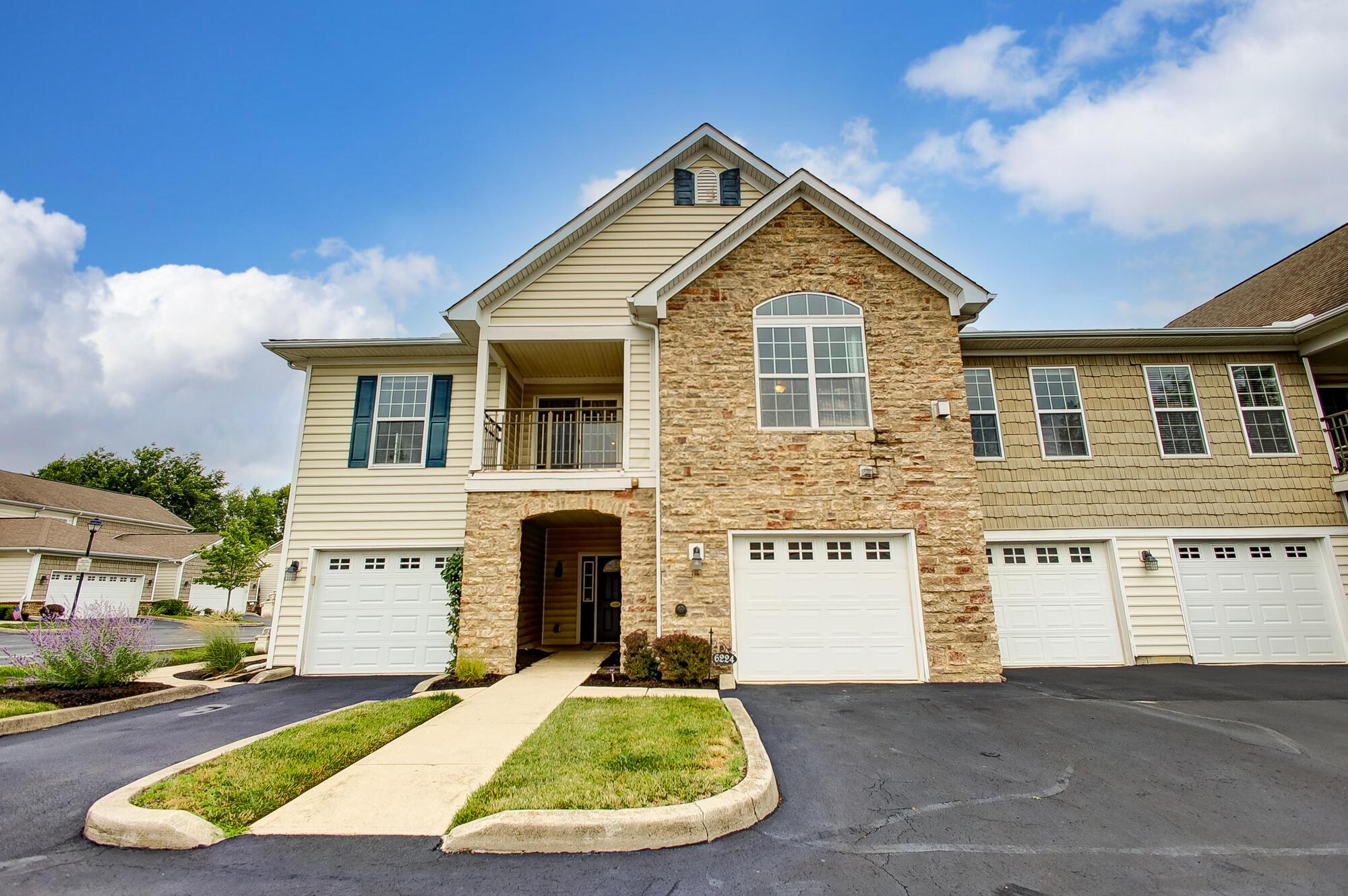 Hudson Reserve Way, Westerville, OH 43081