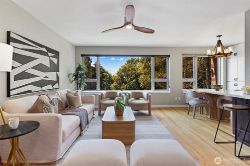 apt-407-530 W Olympic Pl, Seattle, WA, 98119-3655 | Card Image