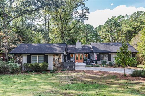 3725 Hunting Ridge Dr Sw, Lilburn, GA, 30047-2509 | Card Image