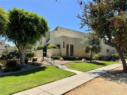 34-1008 W Riverside Drive, Burbank, CA, 91506 | Card Image