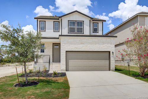 767 Fort Leonard, San Antonio, TX, 78245-4832 | Card Image