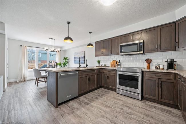 71 Crab Apple Crt, House other with 3 bedrooms, 4 bathrooms and 3 parking in Wellesley ON | Image 16