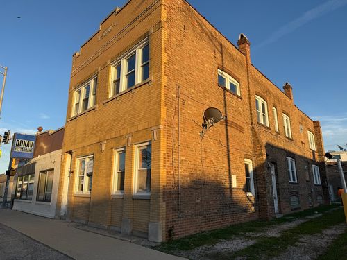8803 Ogden Ave, Brookfield, IL, 60513-2158 | Card Image