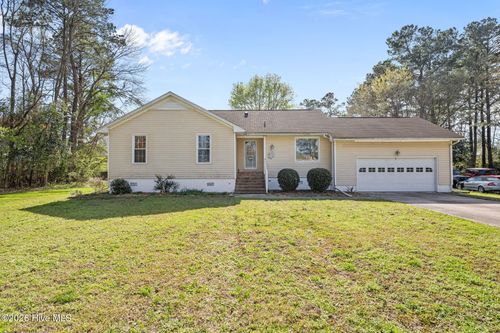 108 Starboard Dr, New Bern, NC, 28562-8931 | Card Image