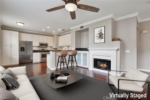 2496 Maxson Ct, Signal Hill, CA, 90755-4040 | Card Image