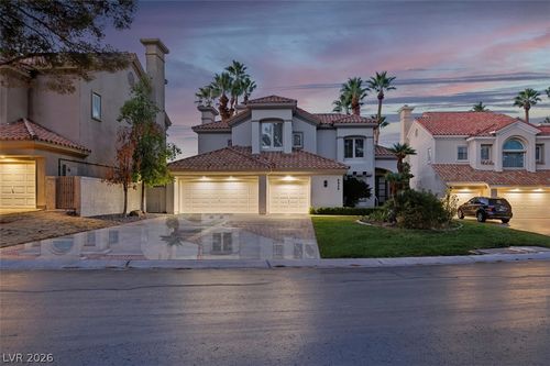 8848 Rainbow Ridge Dr, Las Vegas, NV, 89117-5815 | Card Image