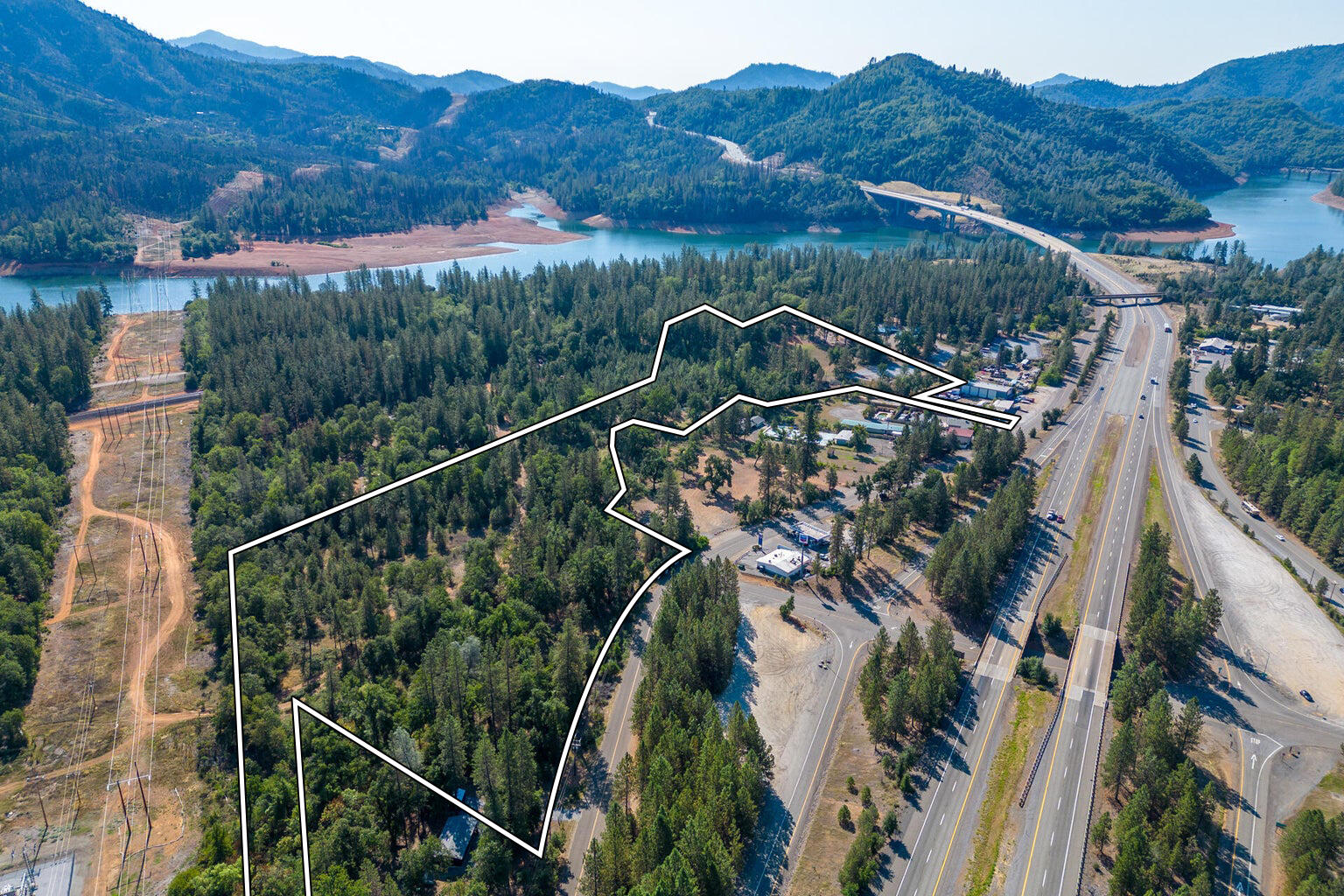 Land in Lakehead 2