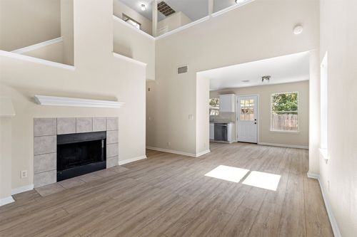 102 Orange Tree Ln, Georgetown, TX, 78626-4790 | Card Image