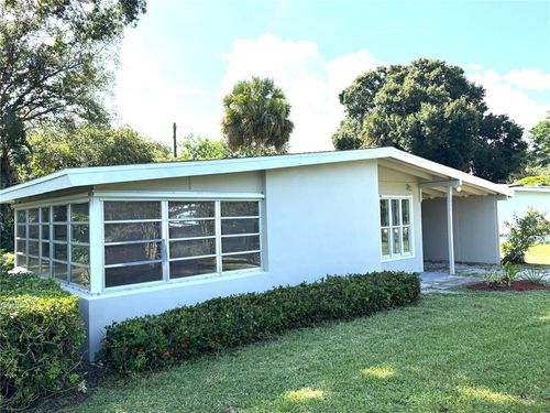 2045 79th Ave, Vero Beach, FL, 32966-1362 | Card Image