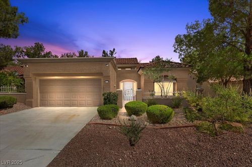 9352 Villa Ridge Dr, Las Vegas, NV, 89134-8994 | Card Image