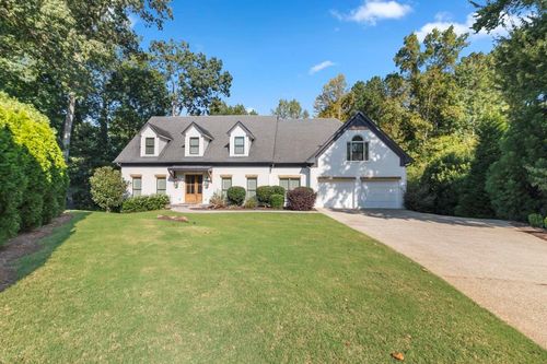 160 Ludwell Ct, Johns Creek, GA, 30022-6083 | Card Image