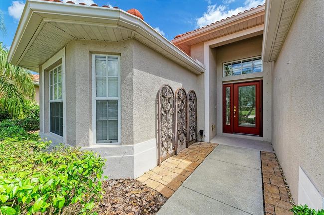 8906 Stone Harbour Loop, House other with 3 bedrooms, 2 bathrooms and null parking in BRADENTON FL | Image 8