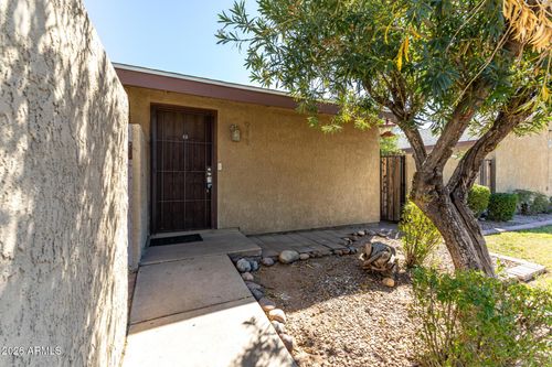 911 S Hacienda Drive, Tempe, AZ, 85281 | Card Image