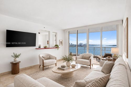 2002-808 Brickell Key Dr, Miami, FL, 33131-2689 | Card Image
