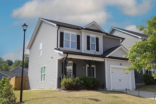 49 Pumpkin Hill Rdg, Clayton, NC, 27520-6233 | Card Image