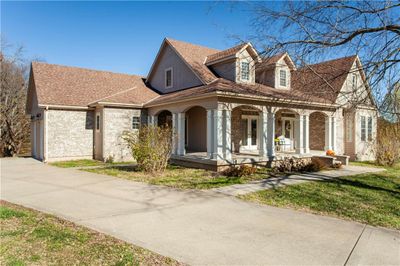 29812 E Major Road, House other with 4 bedrooms, 3 bathrooms and null parking in Grain Valley MO | Image 2