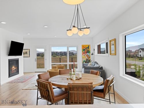 3097 S 27th Ave, Bozeman, MT, 59718-3734 | Card Image