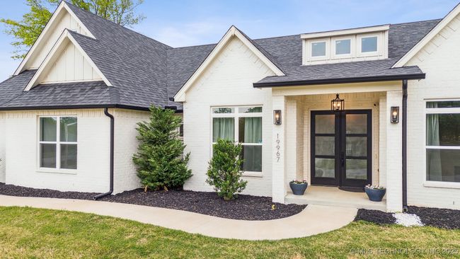 19967 S Wind Ridge Dr, House other with 4 bedrooms, 3 bathrooms and null parking in Claremore OK | Image 8