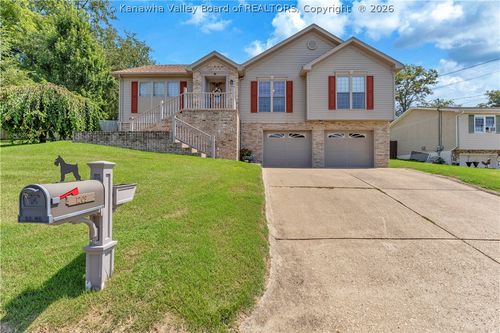 1209 Lakeview Dr, Ravenswood, WV, 26164-1040 | Card Image