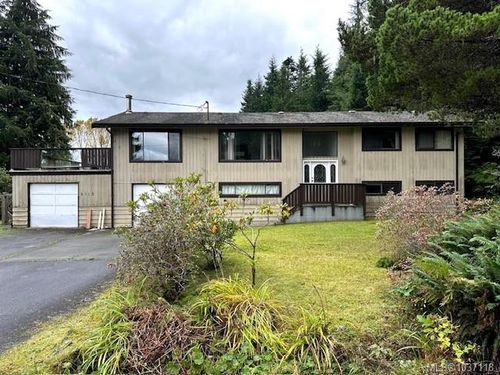 8335 Camelot Rd, Port Hardy, BC, V0N2P0 | Card Image
