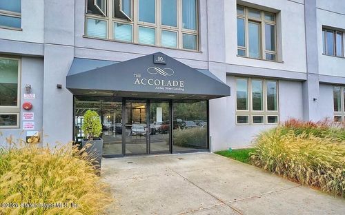 apt-5e-90 Bay Street Lndg, Staten Island, NY, 10301-2660 | Card Image