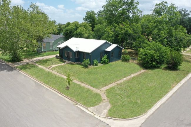 802 Cloud St, House other with 3 bedrooms, 1 bathrooms and 2 parking in Killeen TX | Image 5