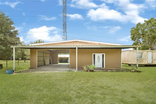 694 County Road 941, Home with 0 bedrooms, 0 bathrooms and null parking in Alvin TX | Image 8