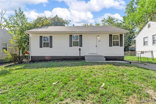 320 Lanark Rd, Saint Louis, MO, 63137-4010 | Card Image