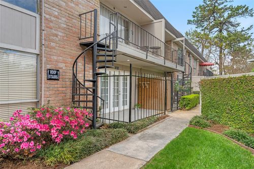102-2238 S Piney Point Rd, Houston, TX, 77063-1432 | Card Image