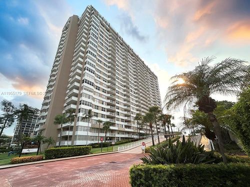 apt-15g-1985 S Ocean Dr, Hallandale Beach, FL, 33009-5931 | Card Image