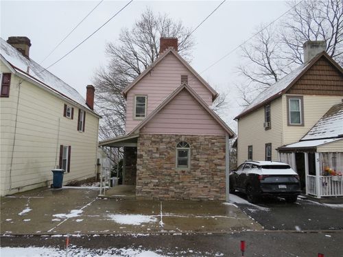 4 Terrace Ave, Carnegie, PA, 15106-2833 | Card Image