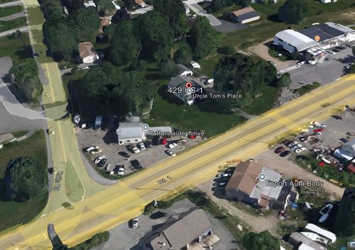 429 Us Route 1, Kittery, ME, 03904-5513 | Card Image