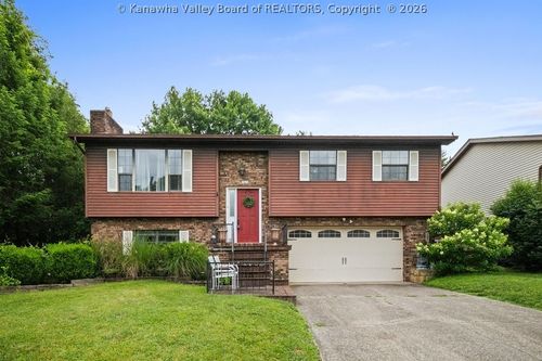 2600 Hayslette Ave, Hurricane, WV, 25526-1110 | Card Image