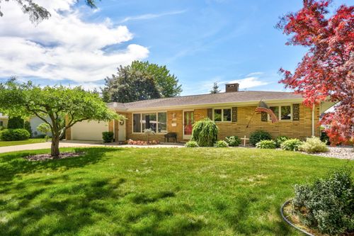 629 Eastgate Drive, Frankenmuth, MI, 48734 | Card Image