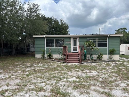647 Lake June Rd, Lake Placid, FL, 33852-5671 | Card Image