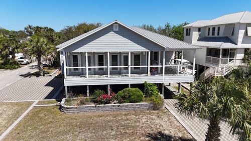 210 S Palm St, Port St. Joe, FL, 32456-7877 | Card Image