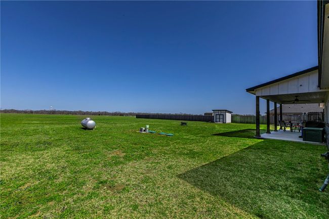 1973 Jackson Ln, House other with 3 bedrooms, 2 bathrooms and 2 parking in China Spring TX | Image 30
