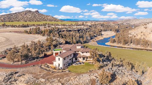 11698 Ne Pinedale Ln, Terrebonne, OR, 97760-9590 | Card Image