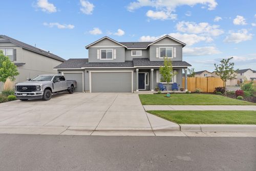 3308 Nw 9th St, Redmond, OR, 97756-3304 | Card Image
