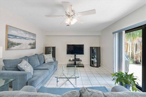 702 Nw 98th Cir, Plantation, FL, 33324-4912 | Card Image