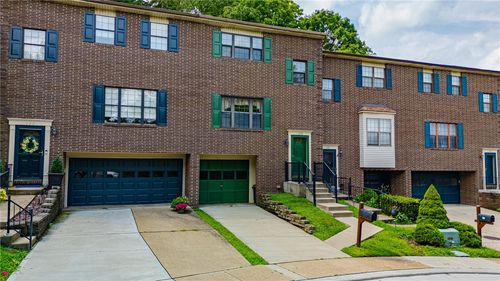 179 London Towne Dr, Brookline, PA, 15226-1143 | Card Image