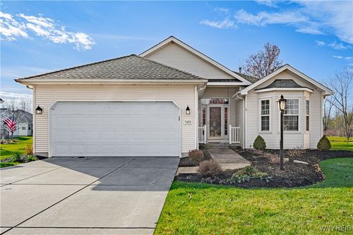 5426 Carleton Lake Dr, Lockport, NY, 14094-5373 | Card Image