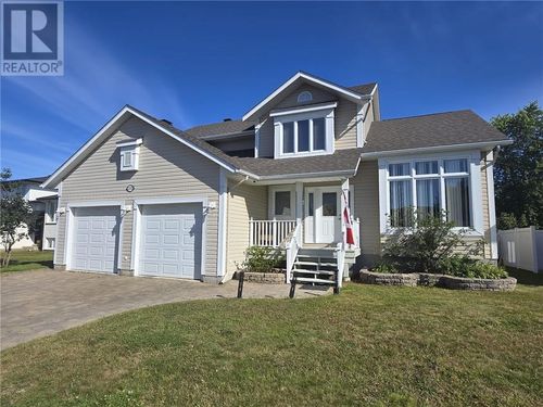 2732 Royal St, Blezard Valley, ON, P0M1E0 | Card Image