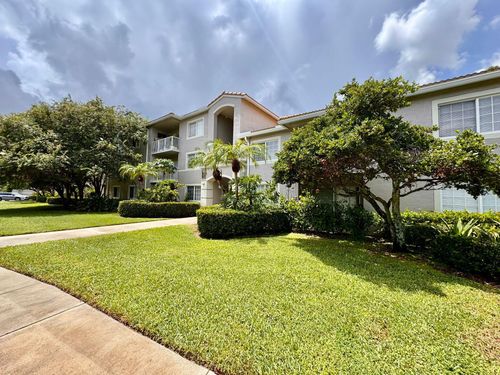 apt-106-5055 Wiles Rd, Coconut Creek, FL, 33073-4214 | Card Image