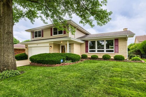 706 Huntington Ln, Schaumburg, IL, 60193-3161 | Card Image
